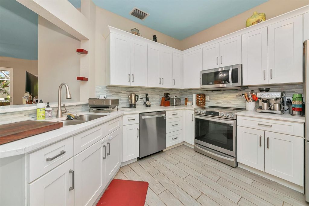 Photo of 6241 Foxglove Lane, Lakewood Ranch, FL 34202 (MLS # A4672617)