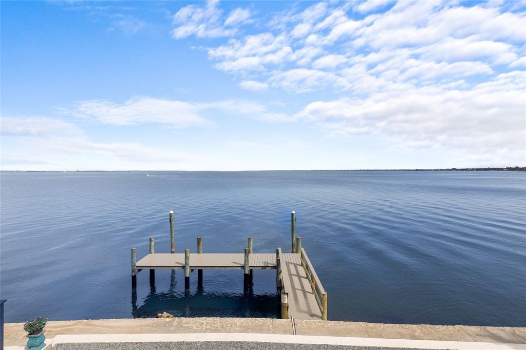 Photo of 309 Ringling Point Drive, Sarasota, FL 34234 (MLS # A4657659)