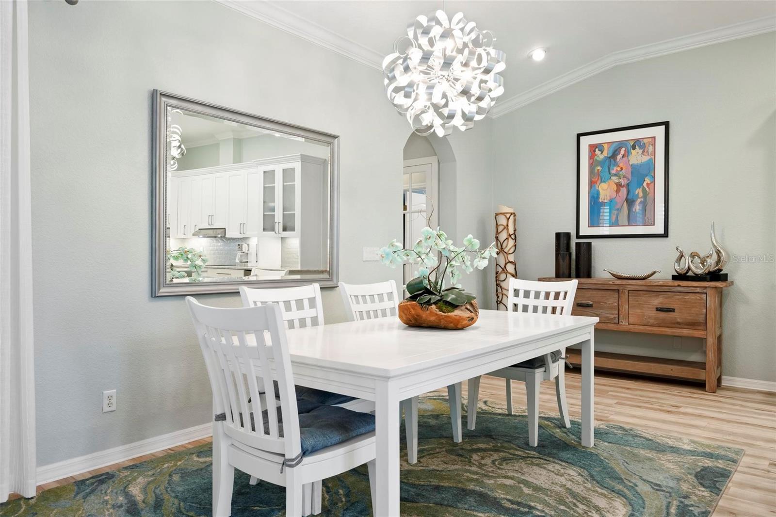 VISTA DEL LAGO - Residential