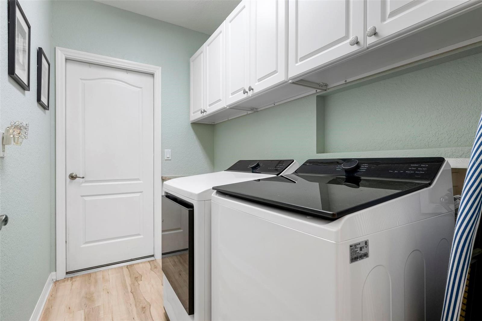 VISTA DEL LAGO - Residential