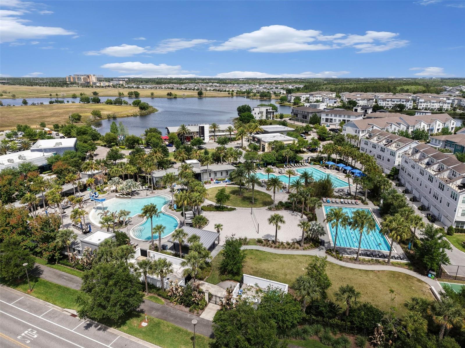 LAUREATE PARK - Residential