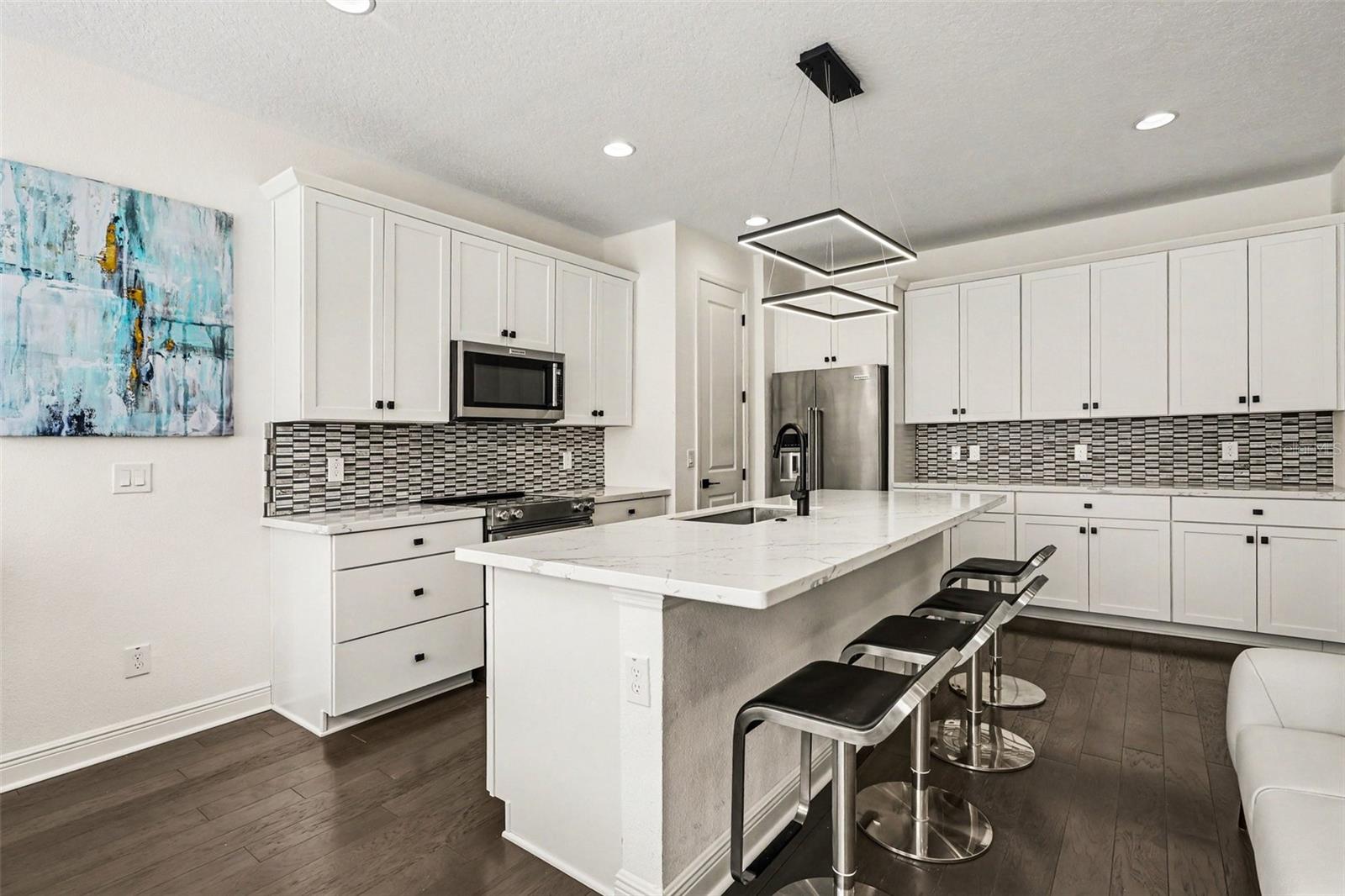 LAUREATE PARK - Residential