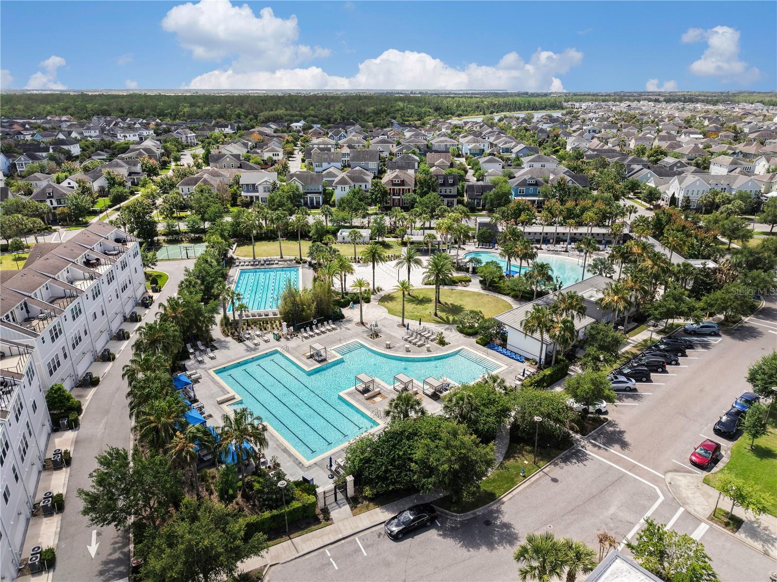 LAUREATE PARK - Residential