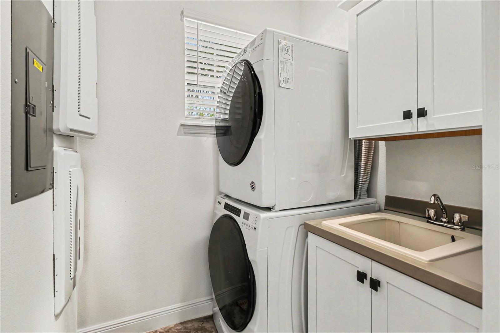 LAUREATE PARK - Residential