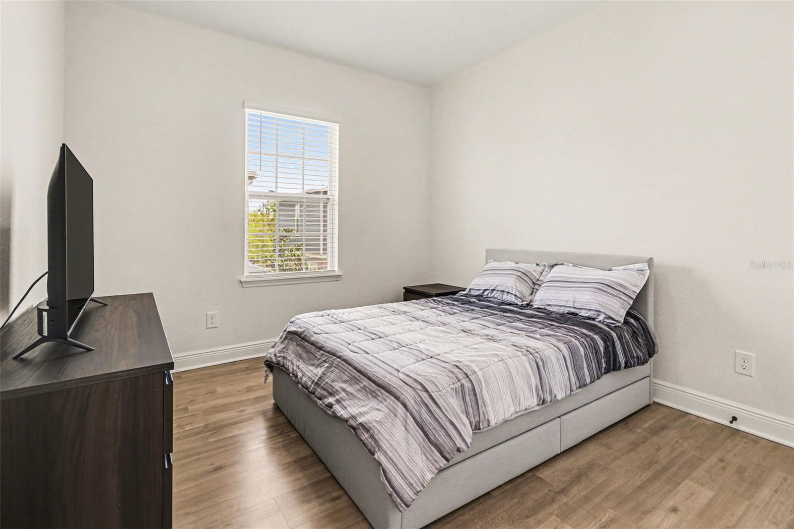 LAUREATE PARK - Residential