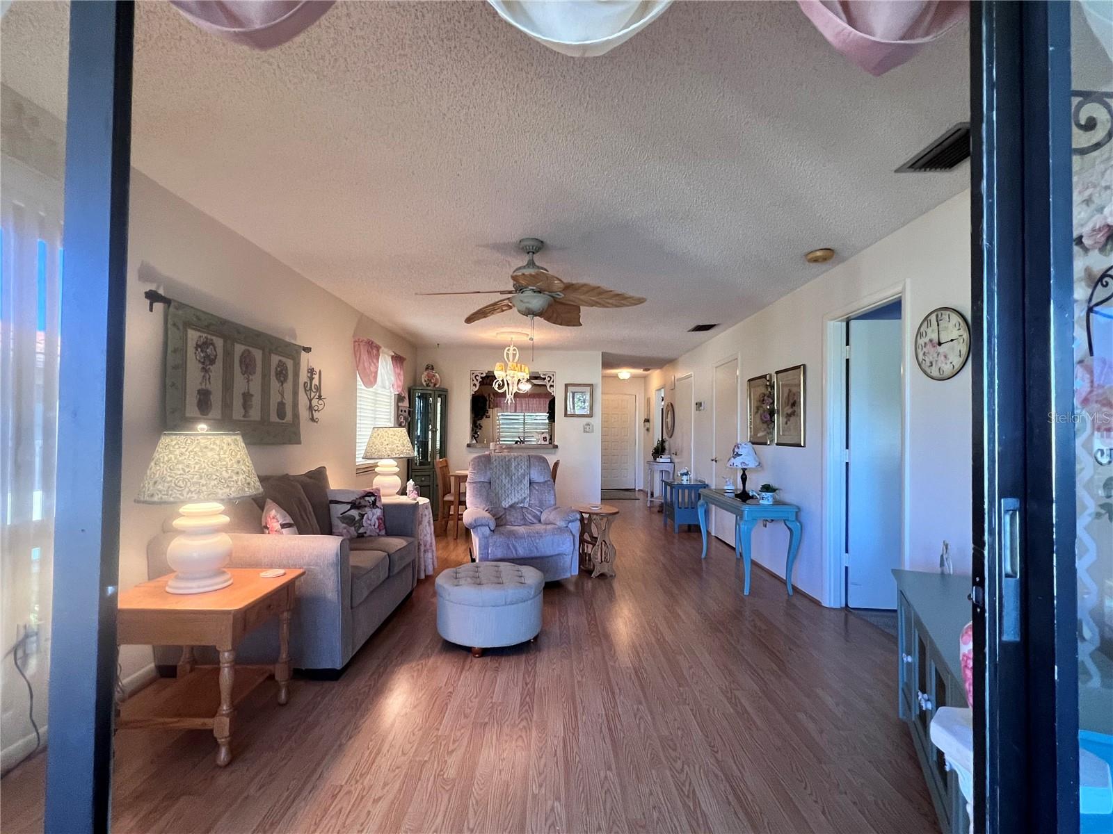 VILLAGE LAKE - Residential