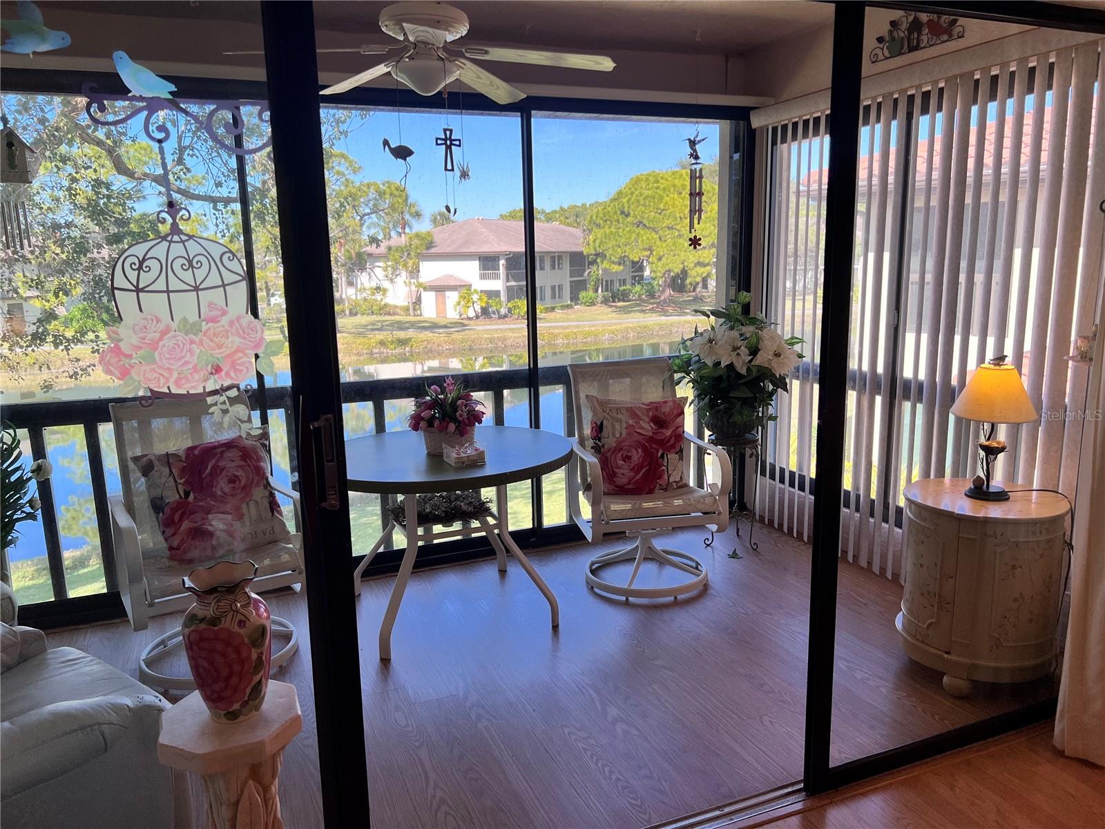 VILLAGE LAKE - Residential