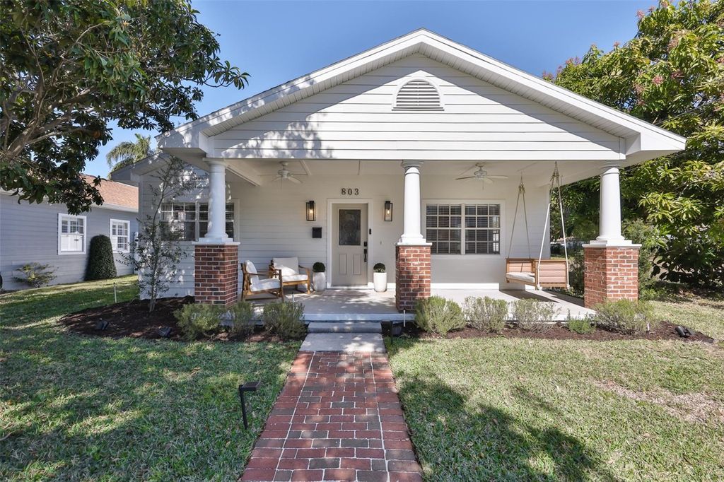Photo of 803 W Alfred Street, Tampa, FL 33603 (MLS # TB8475332)