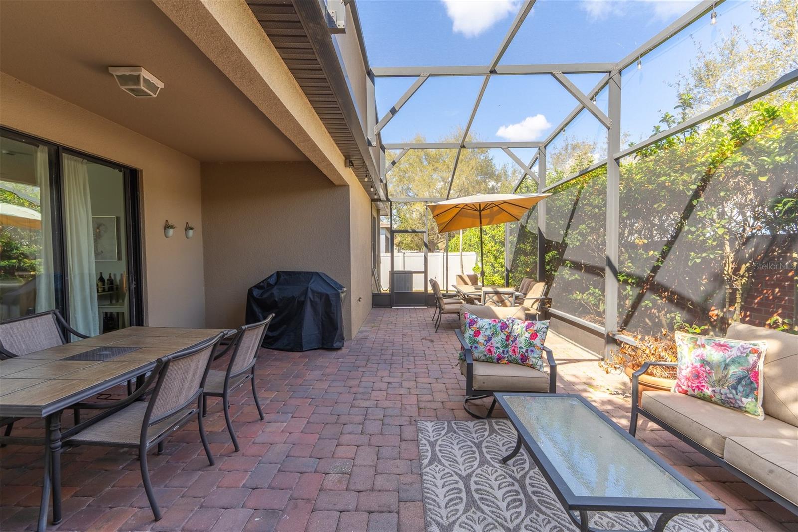 ALEXANDER RDG - Residential