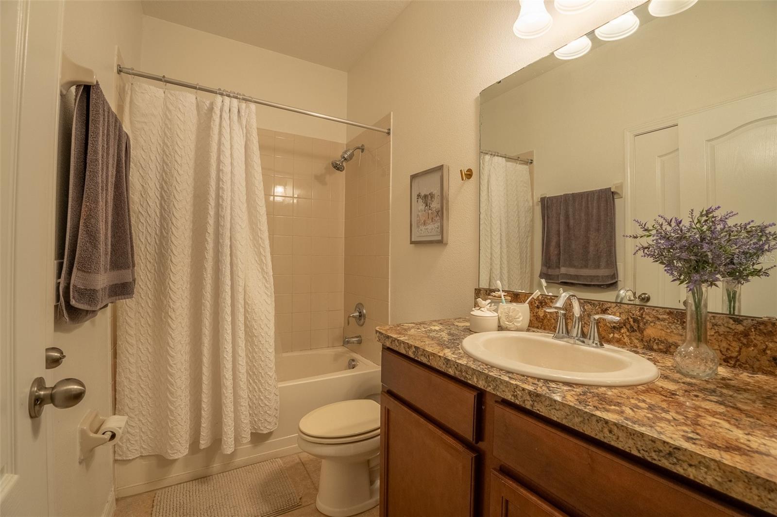 ALEXANDER RDG - Residential