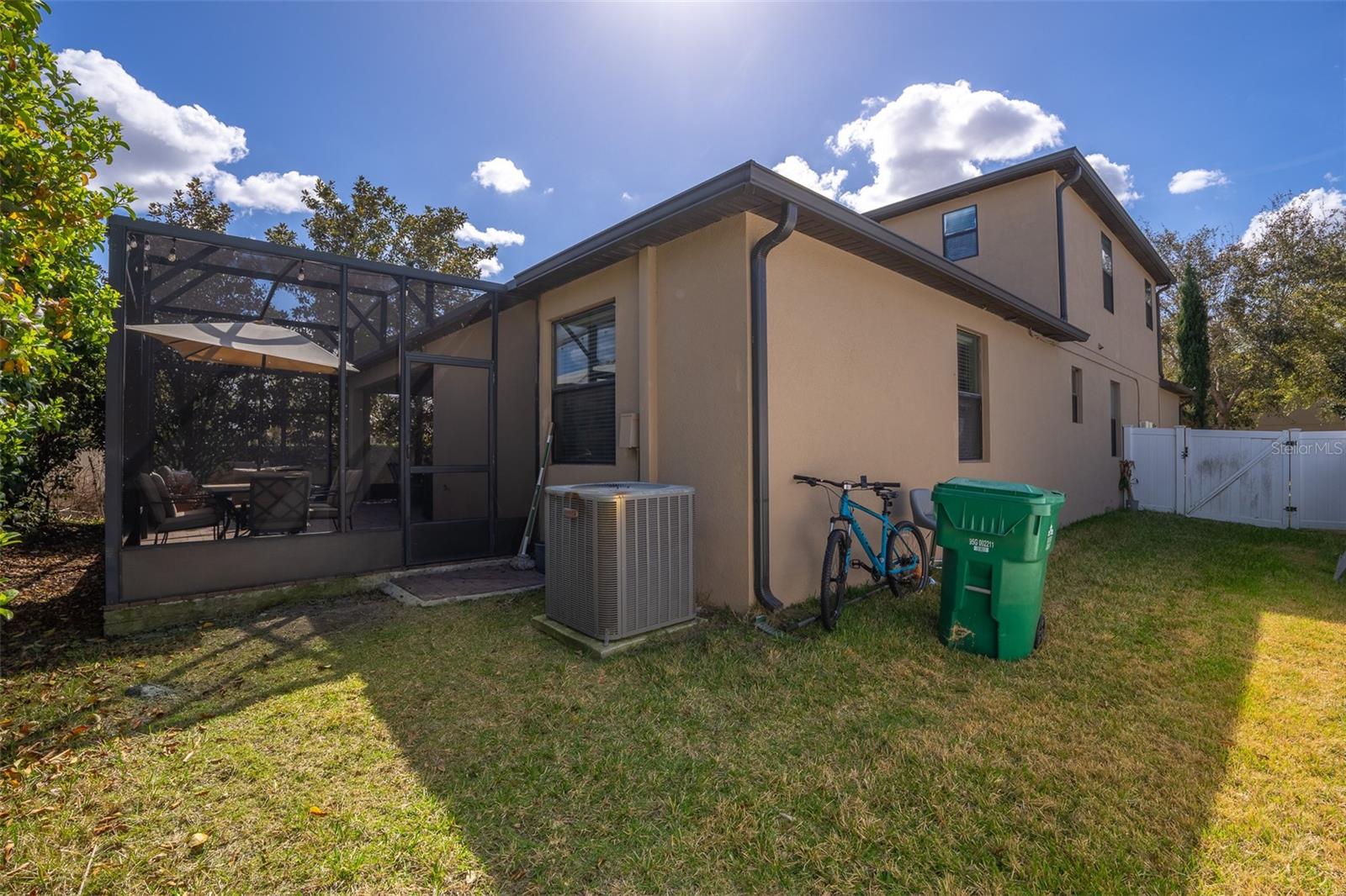 ALEXANDER RDG - Residential