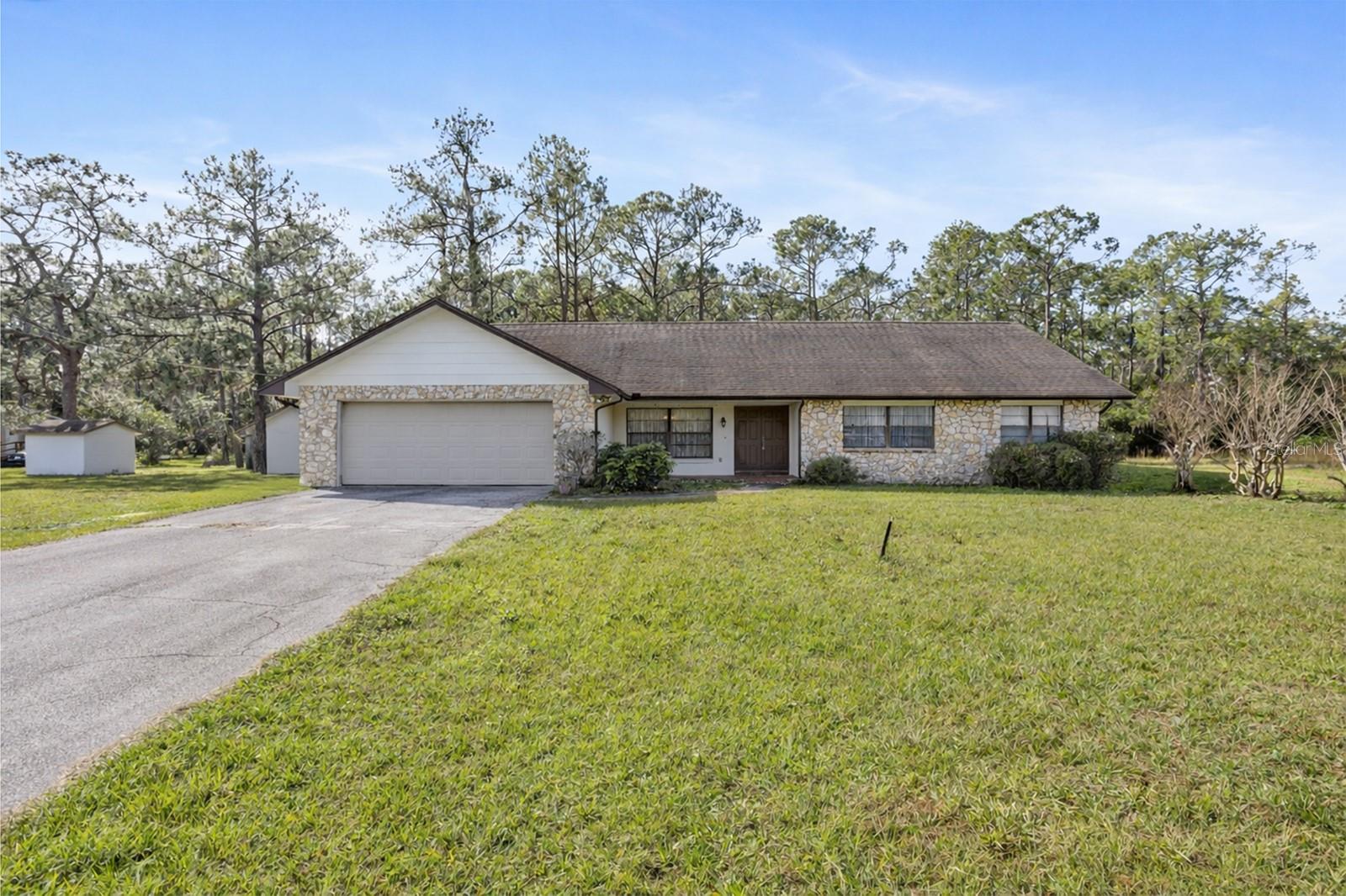 ROYAL RANCH ESTATES - Residential