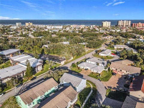 A home in NEW SMYRNA BEACH