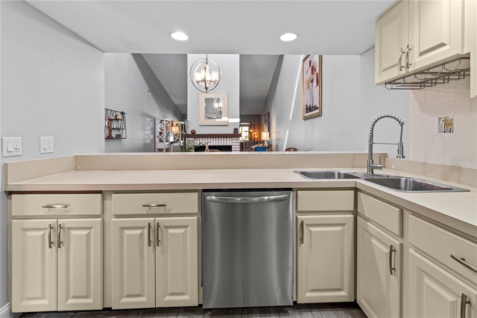 THE VILLAS AT EL CONQUISTADOR - Residential