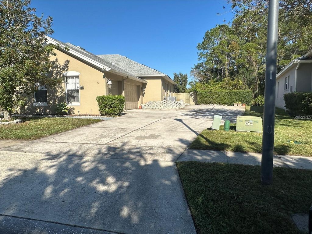 Photo of 908 Spring Island Way, Orlando, FL 32828 (MLS # O6416816)