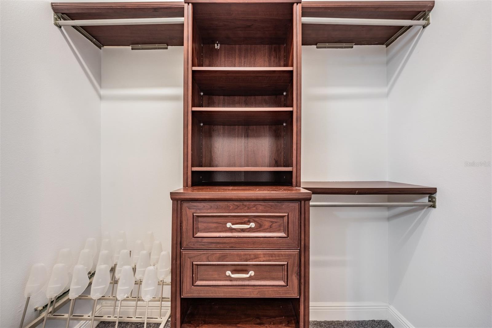 ANITA SUB - Residential