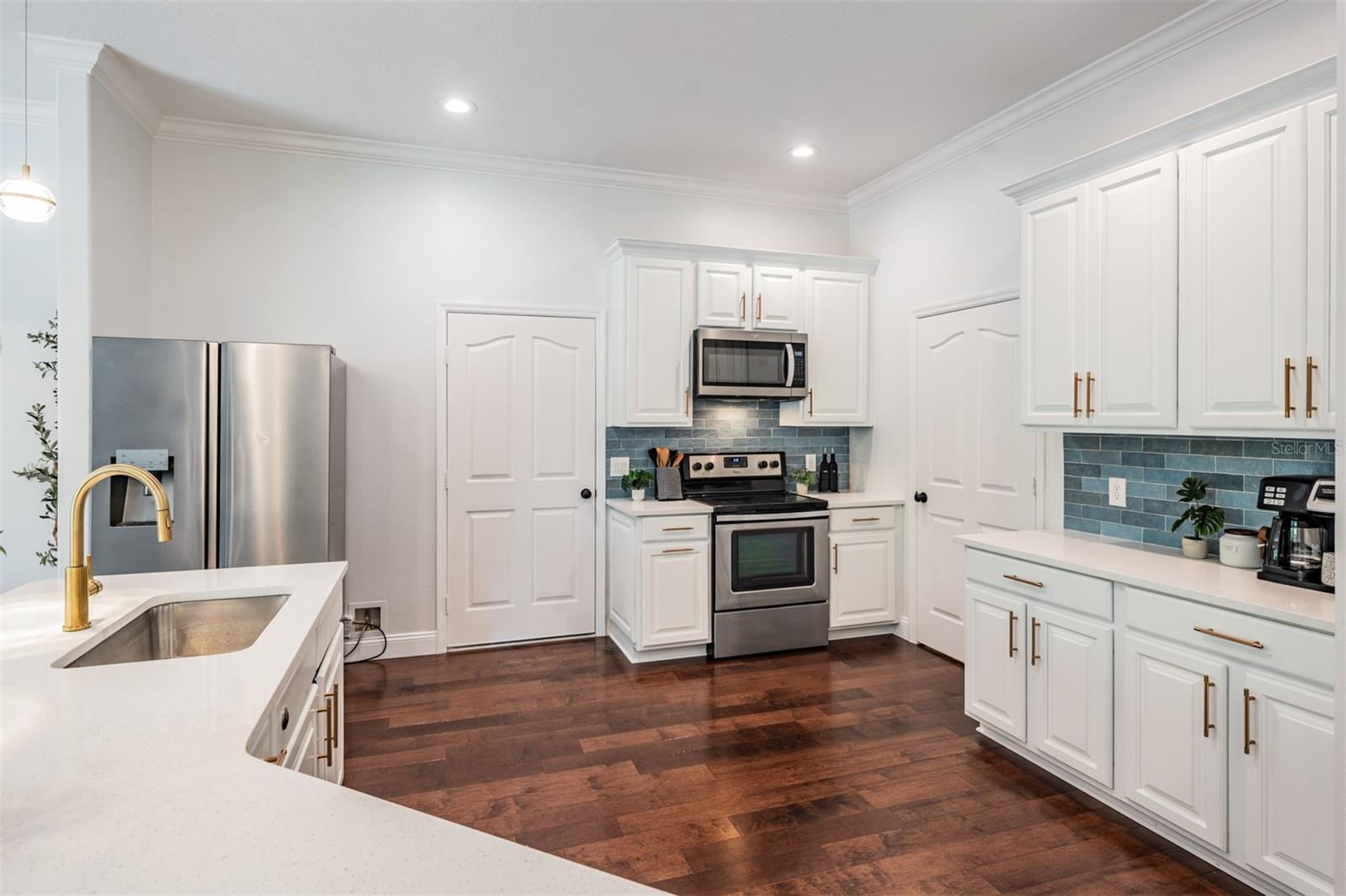 ANITA SUB - Residential