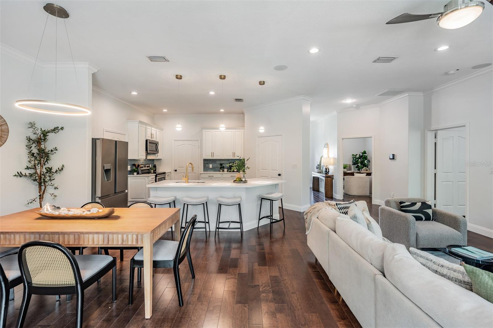 ANITA SUB - Residential