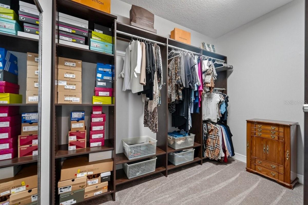 CHELSEA PLACE PH 01 - Residential