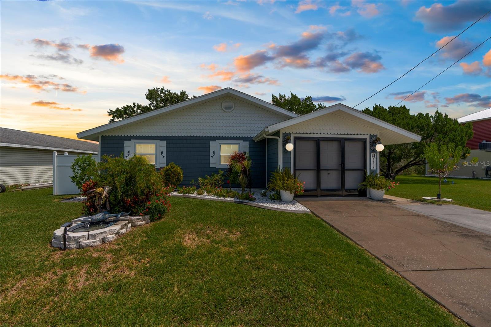 HERNANDO BEACH - Residential