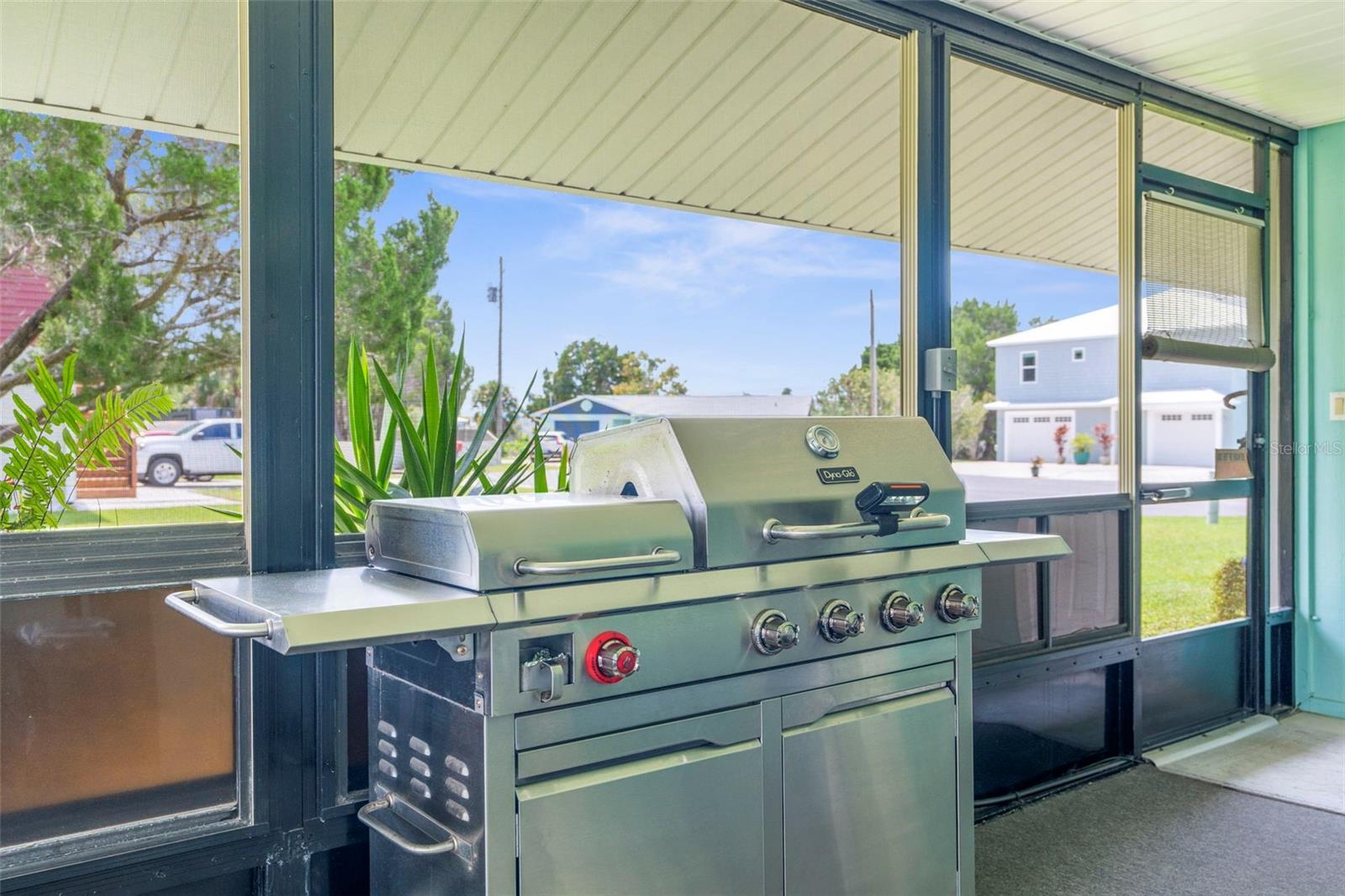 HERNANDO BEACH - Residential