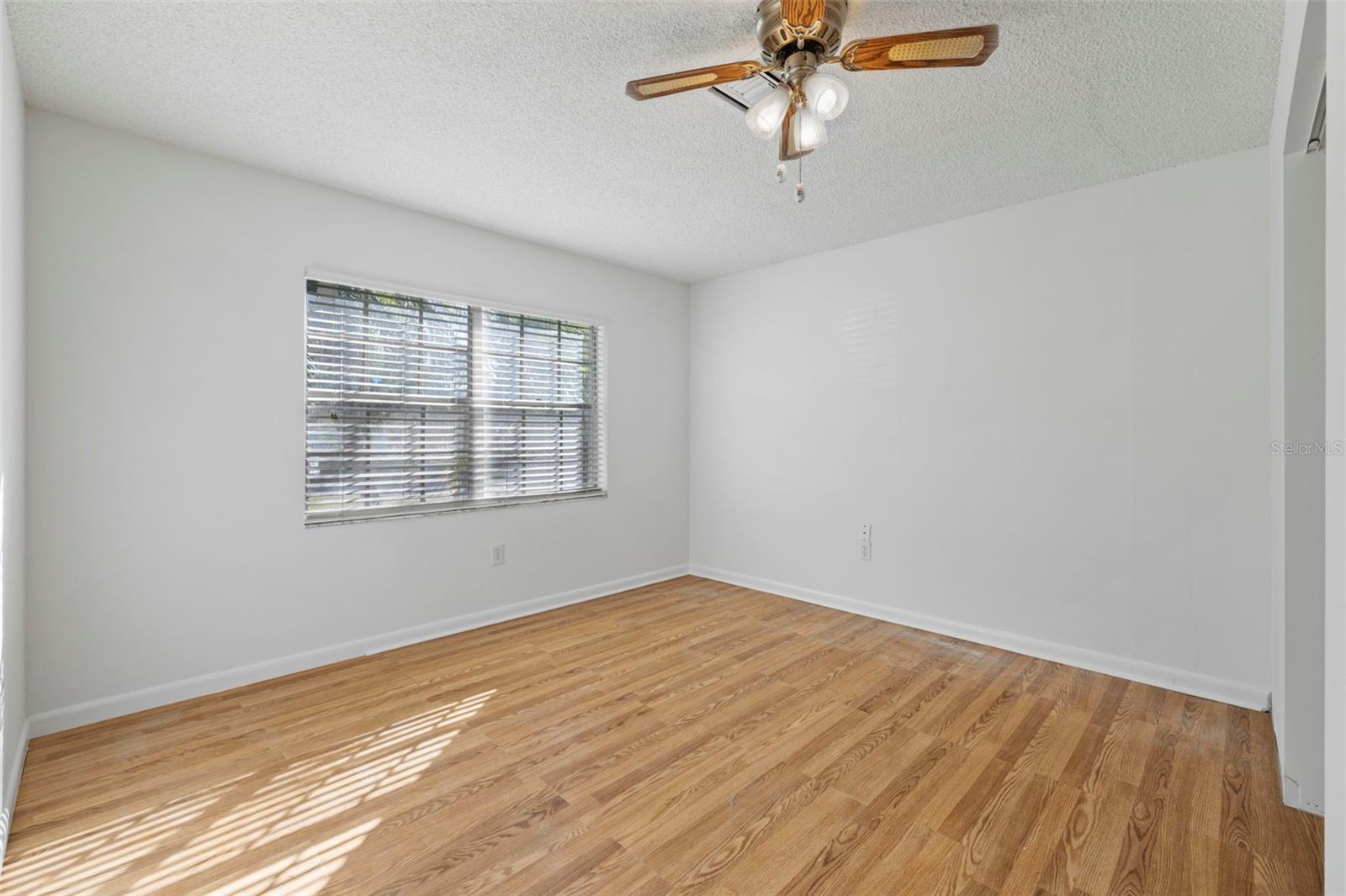 PINEBROOK ESTATES - Residential