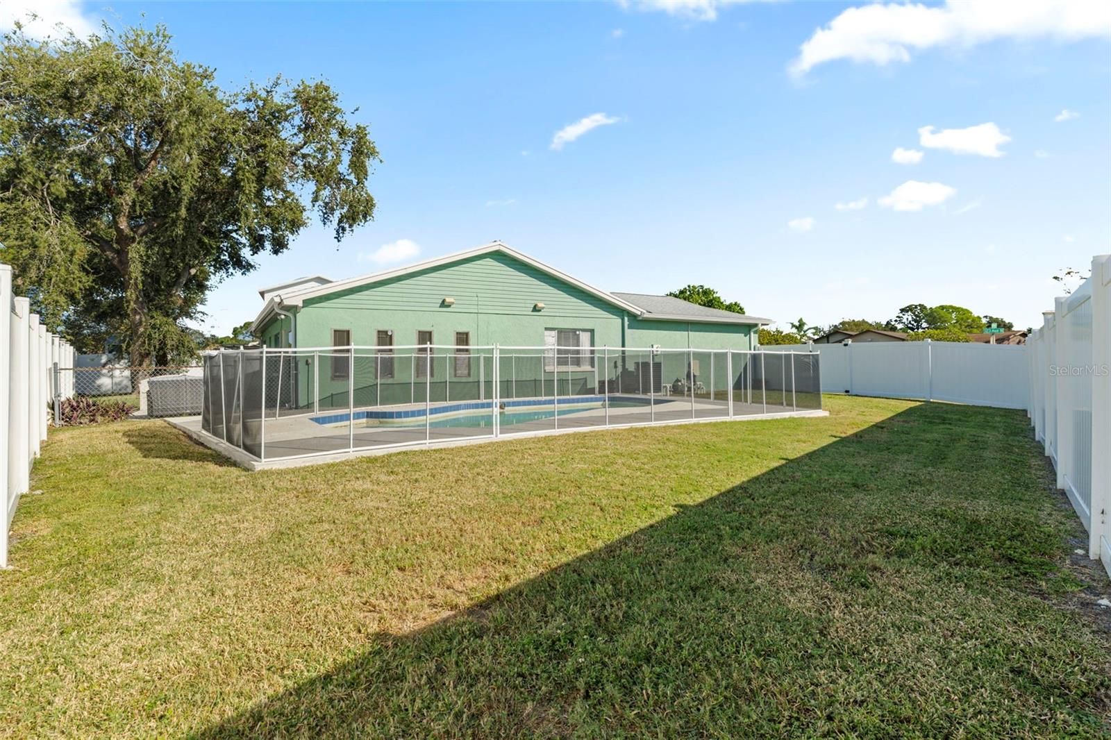 PINEBROOK ESTATES - Residential