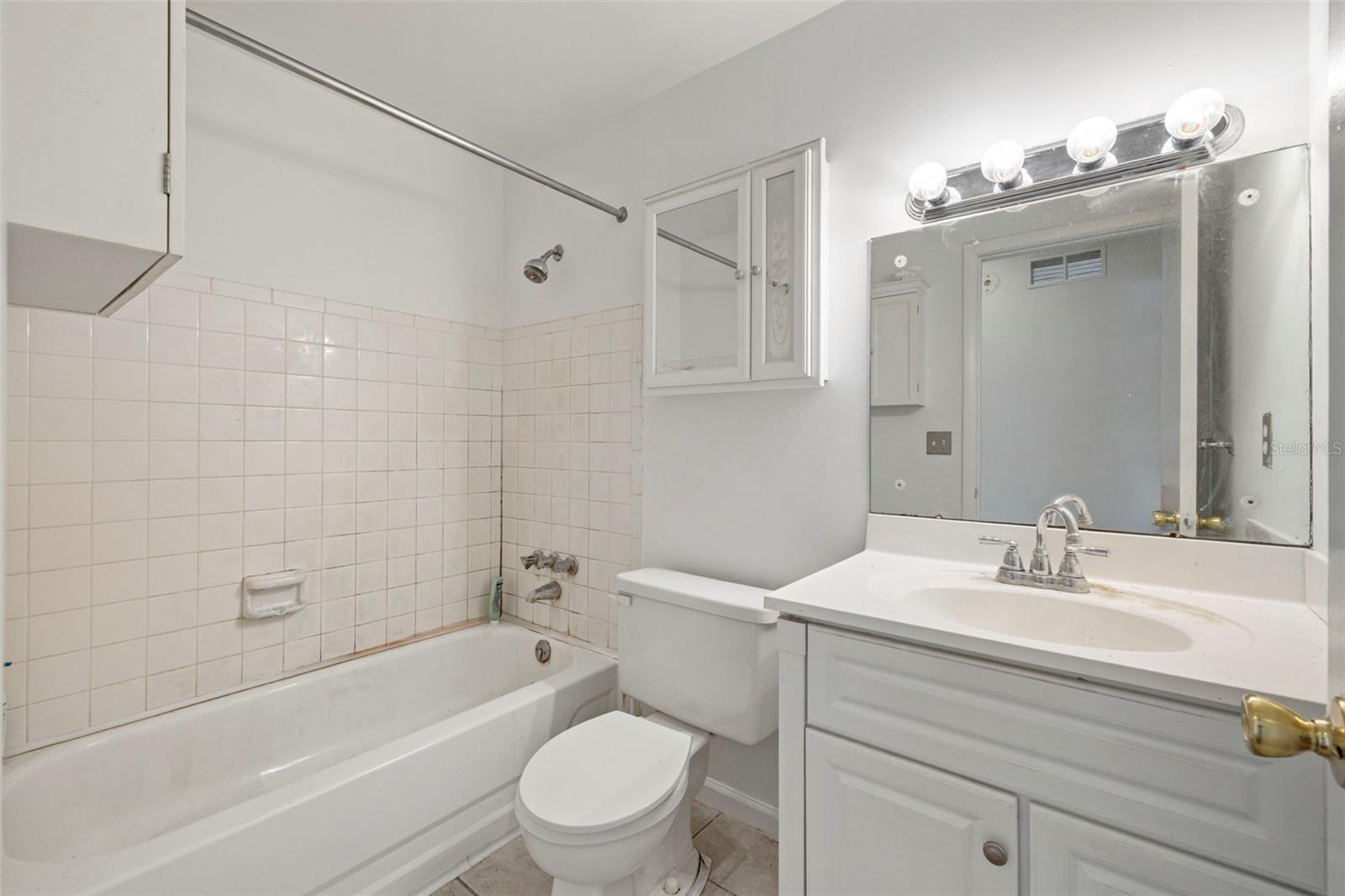 PINEBROOK ESTATES - Residential