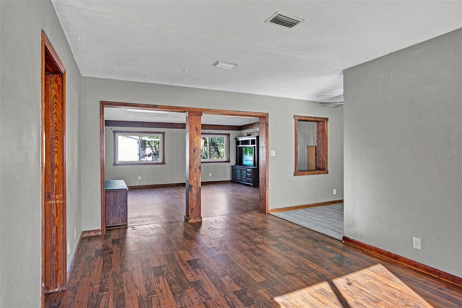 CEDAR HILLS - Residential