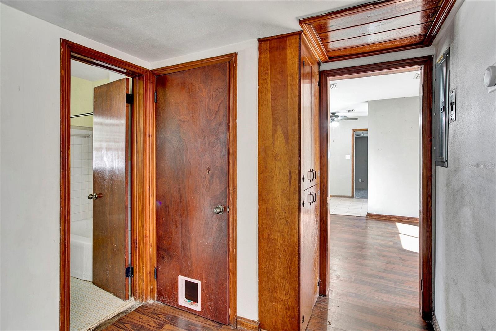 CEDAR HILLS - Residential