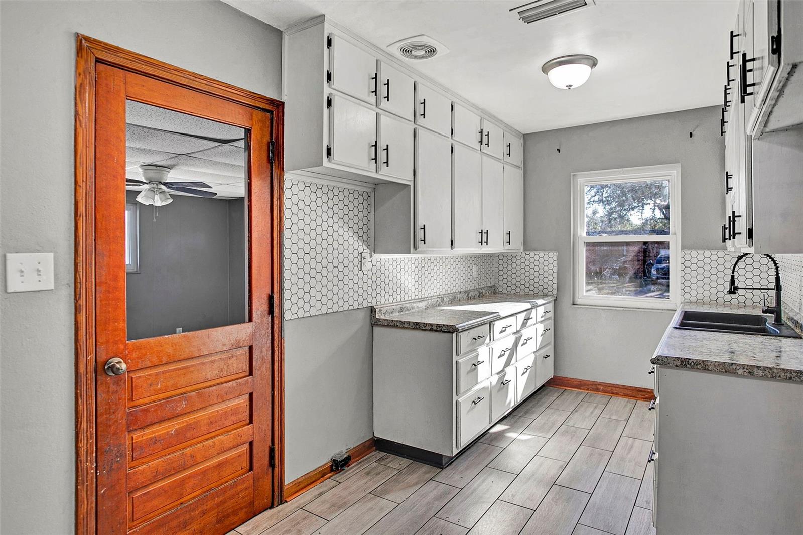 CEDAR HILLS - Residential