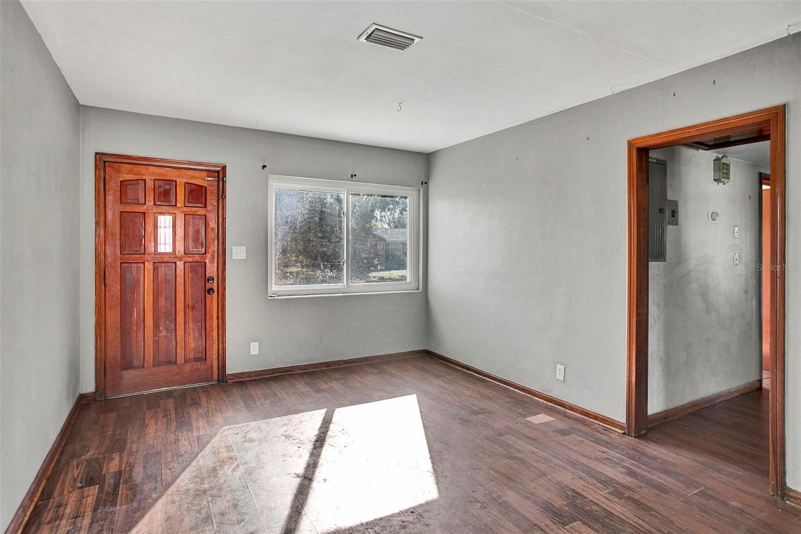 CEDAR HILLS - Residential