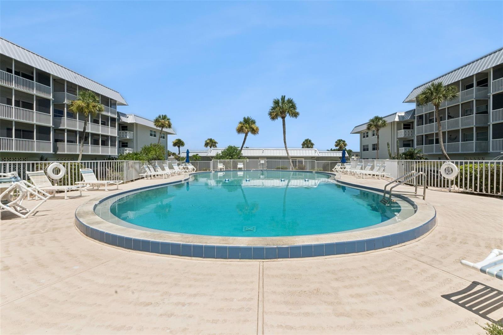 315 N CAUSEWAY B302