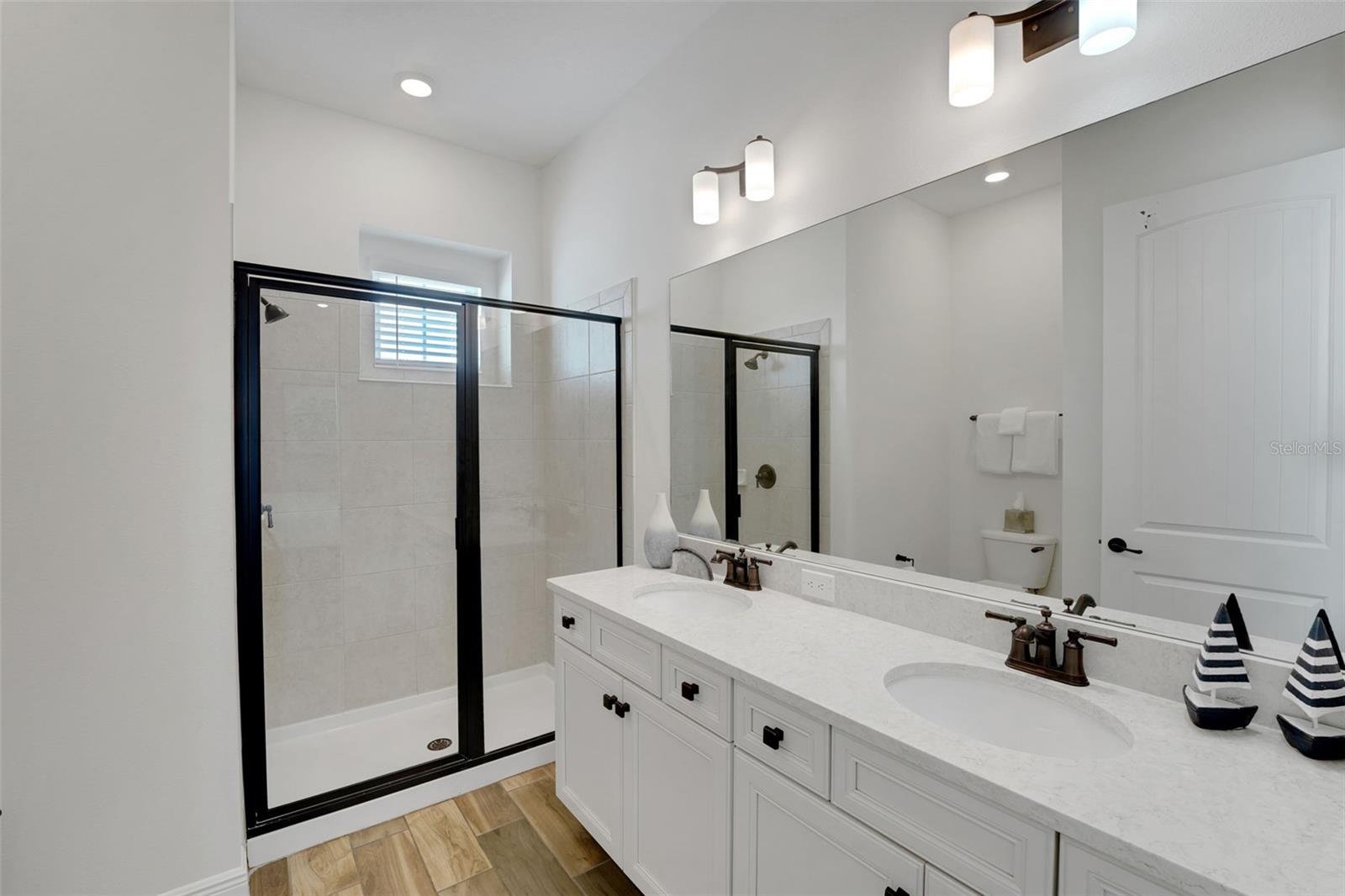 ROLLING OAKS PH 6 - Residential