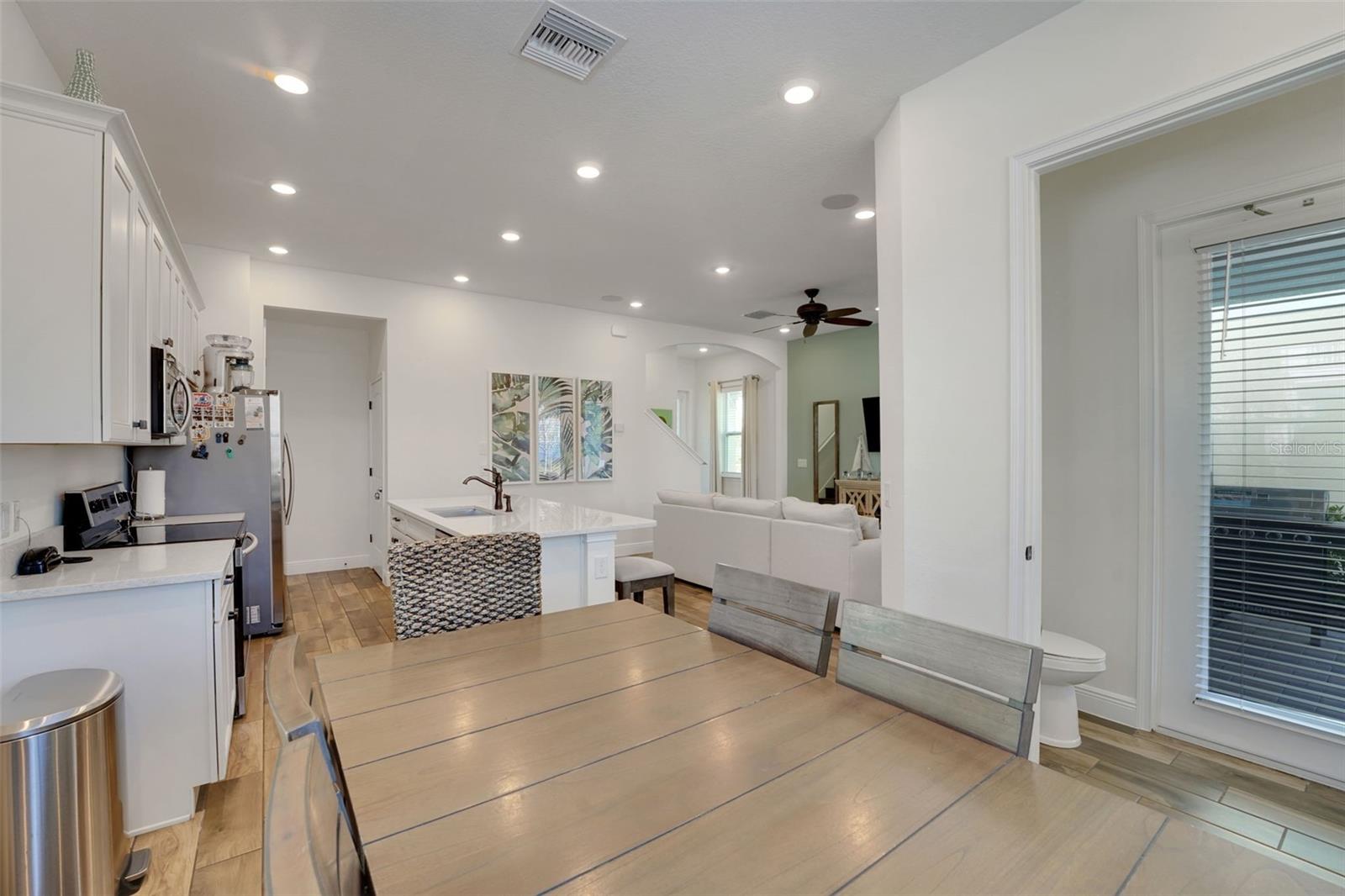 ROLLING OAKS PH 6 - Residential