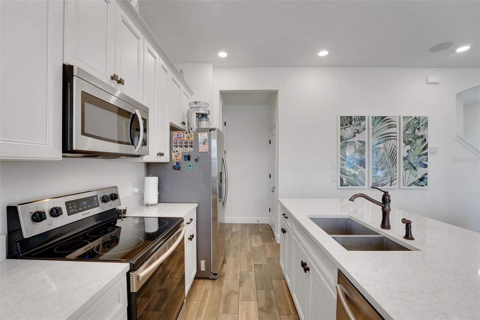 ROLLING OAKS PH 6 - Residential