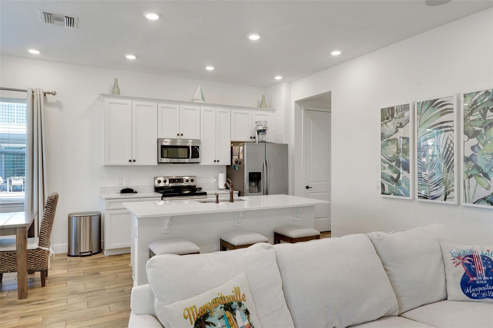 ROLLING OAKS PH 6 - Residential