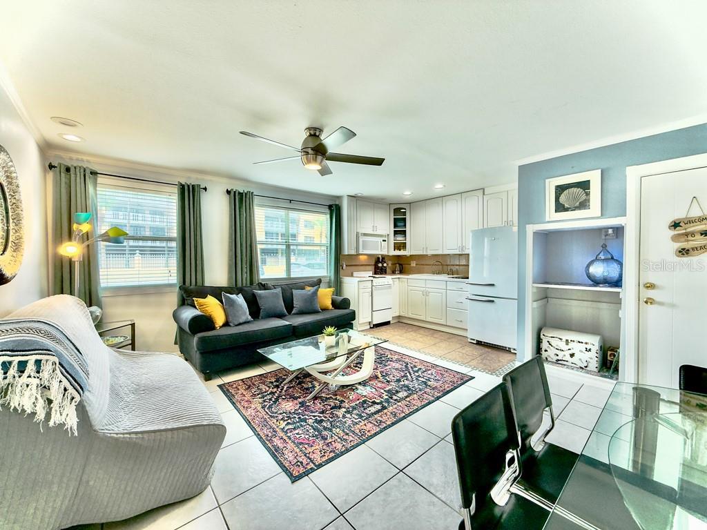 FRIENDLY NATIVE BEACH RESORT - Residential
