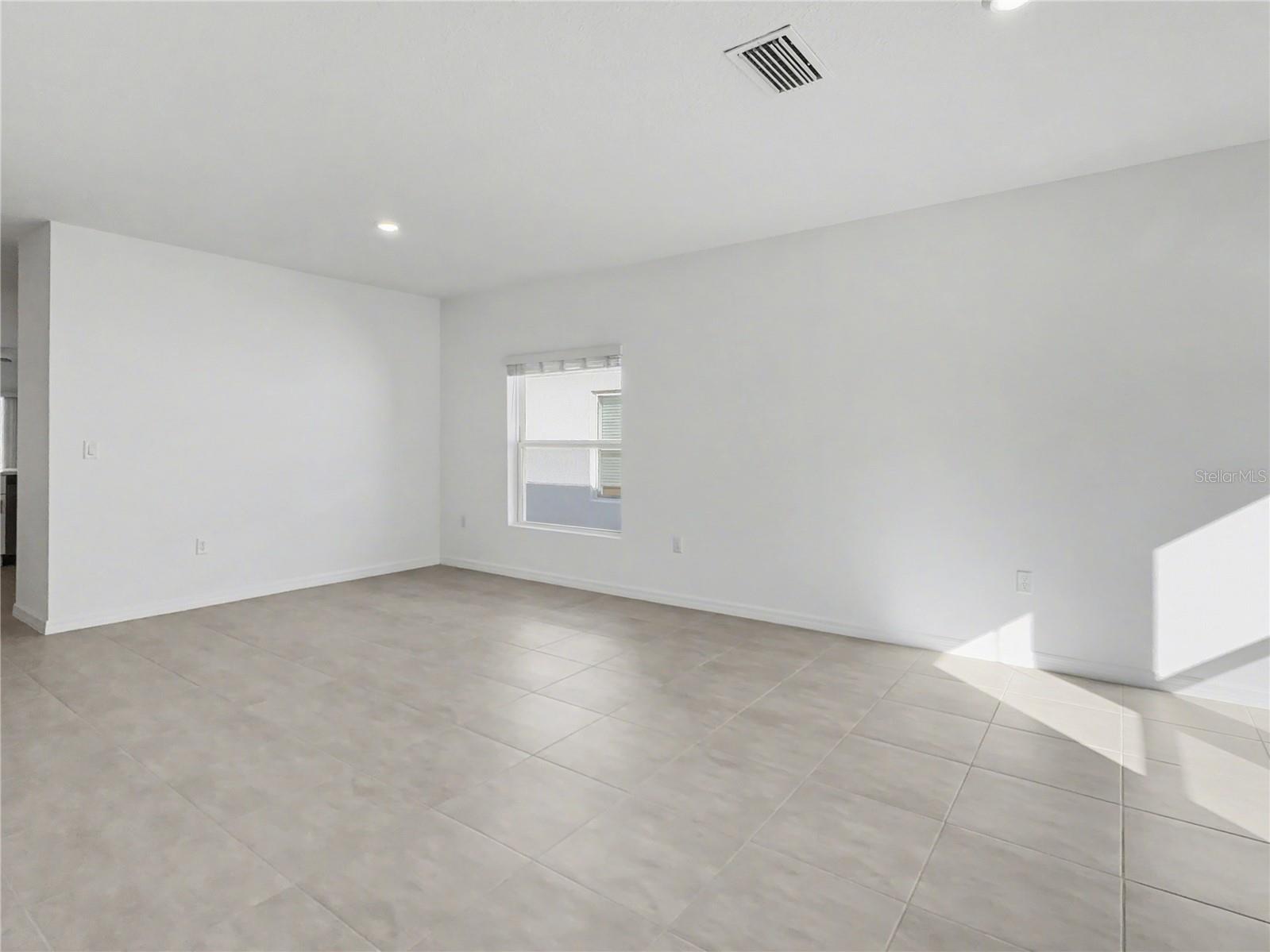 IRONWOOD - Residential Lease