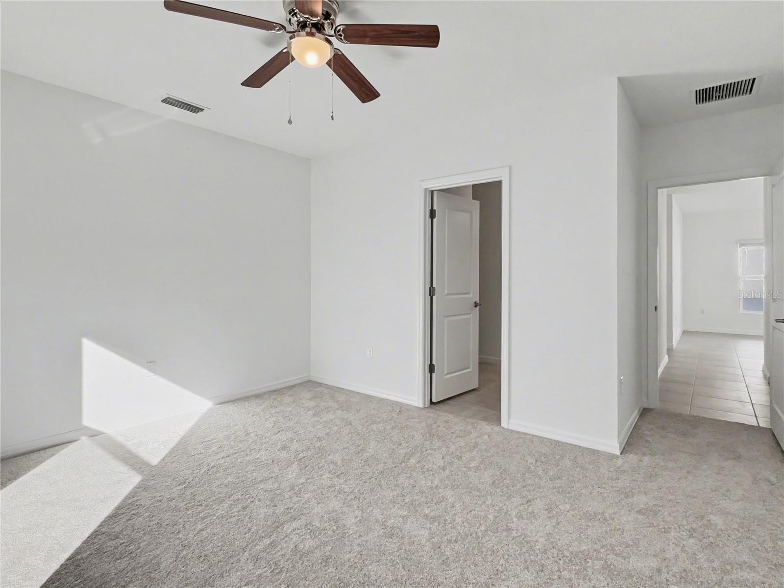 IRONWOOD - Residential Lease