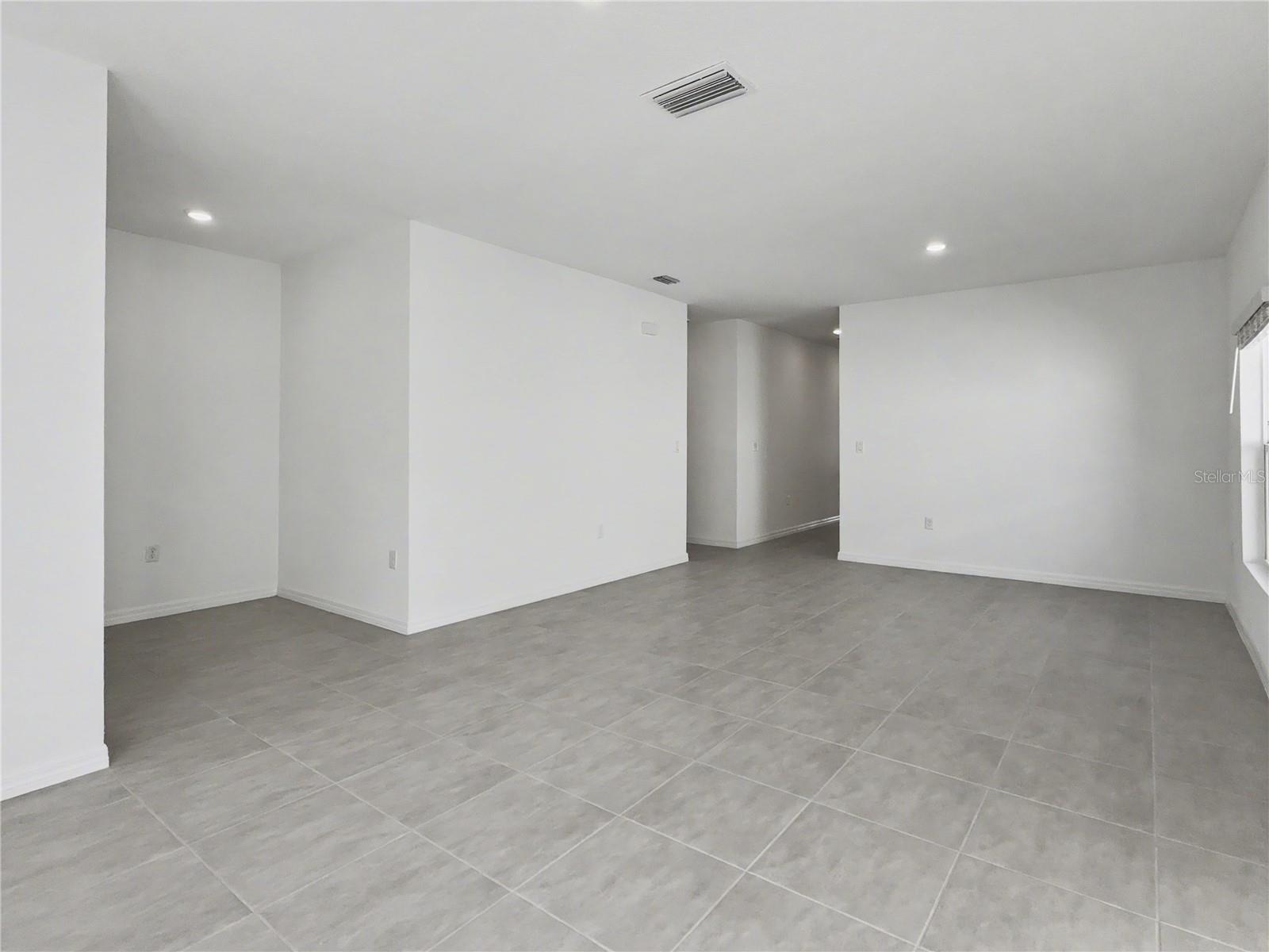 IRONWOOD - Residential Lease