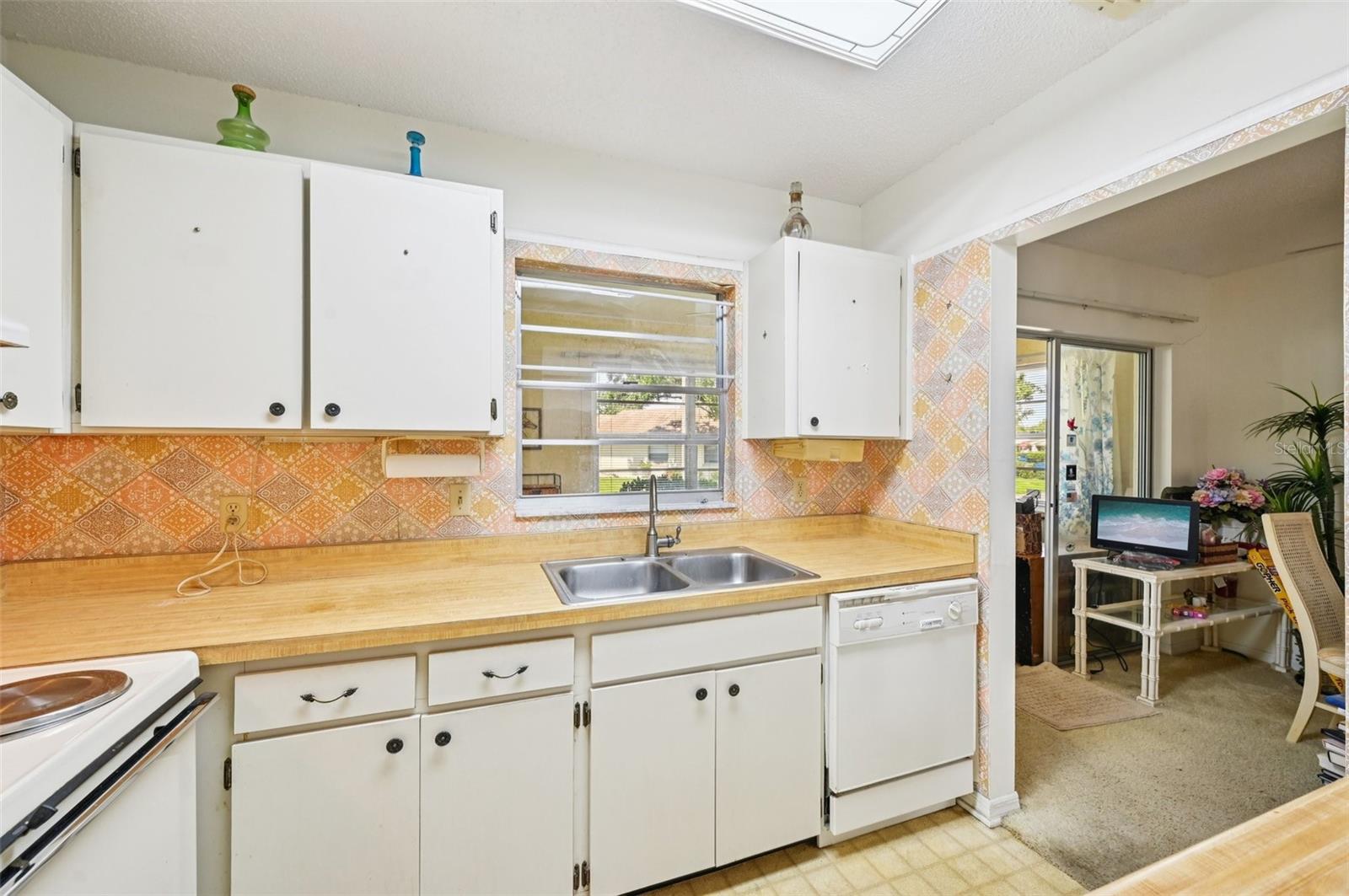 GLOUCESTER A CONDO - Residential