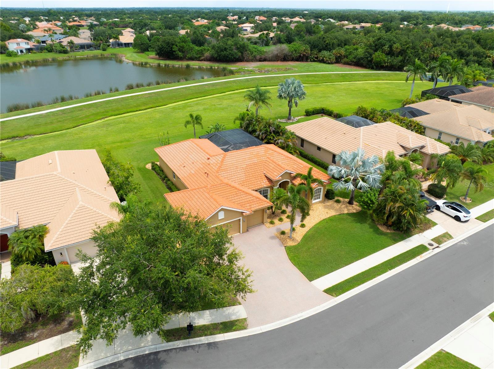 12709 PENGUIN DRIVE