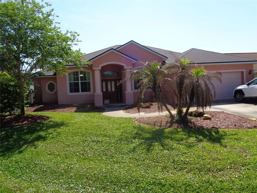 Short Sale. – "SHORT SALE!!  SHORT SALE!! Seller accepting CASH and Conventional financing ONLY!!  Needs TLC. Bankruptcy short sale will take about 120 days to get response from lien holders. 3 bedroom, 2 full bath. 2 car garage with in ground pool.