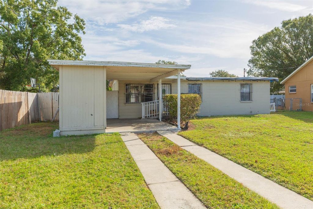 Photo of 5016 S 86th Street, Tampa, FL 33619 (MLS # TB8459353)