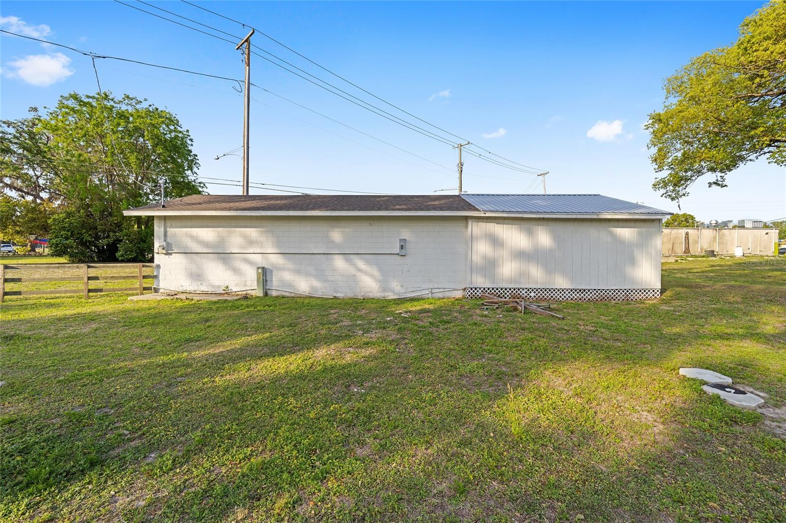 NORTH/LK WEIR AVENUE - Commercial Sale
