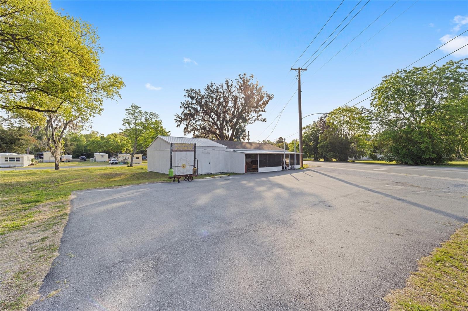 NORTH/LK WEIR AVENUE - Commercial Sale
