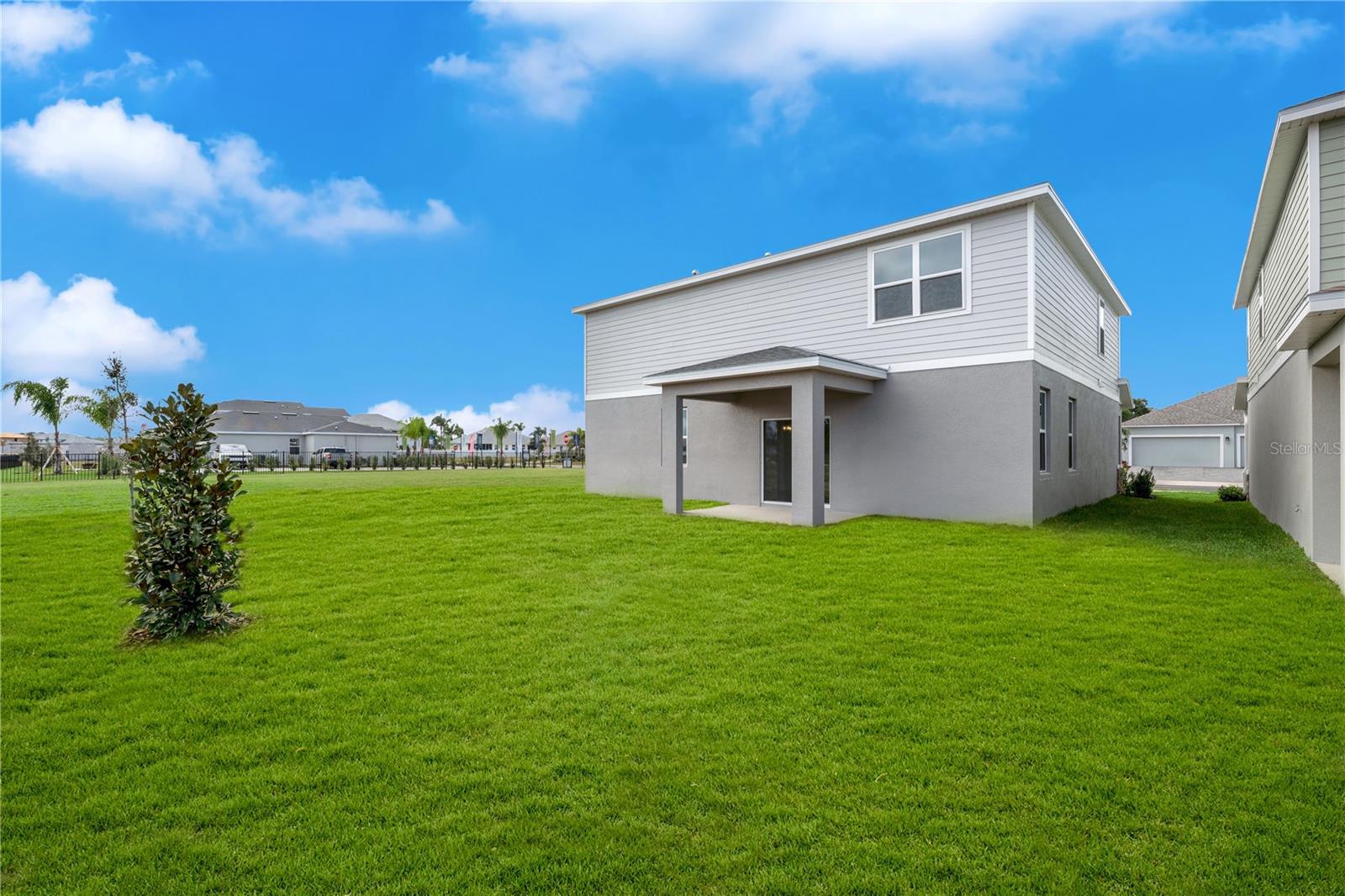 RESERVE AT COUNTRY CLUB LAKES ESTATES - Residential