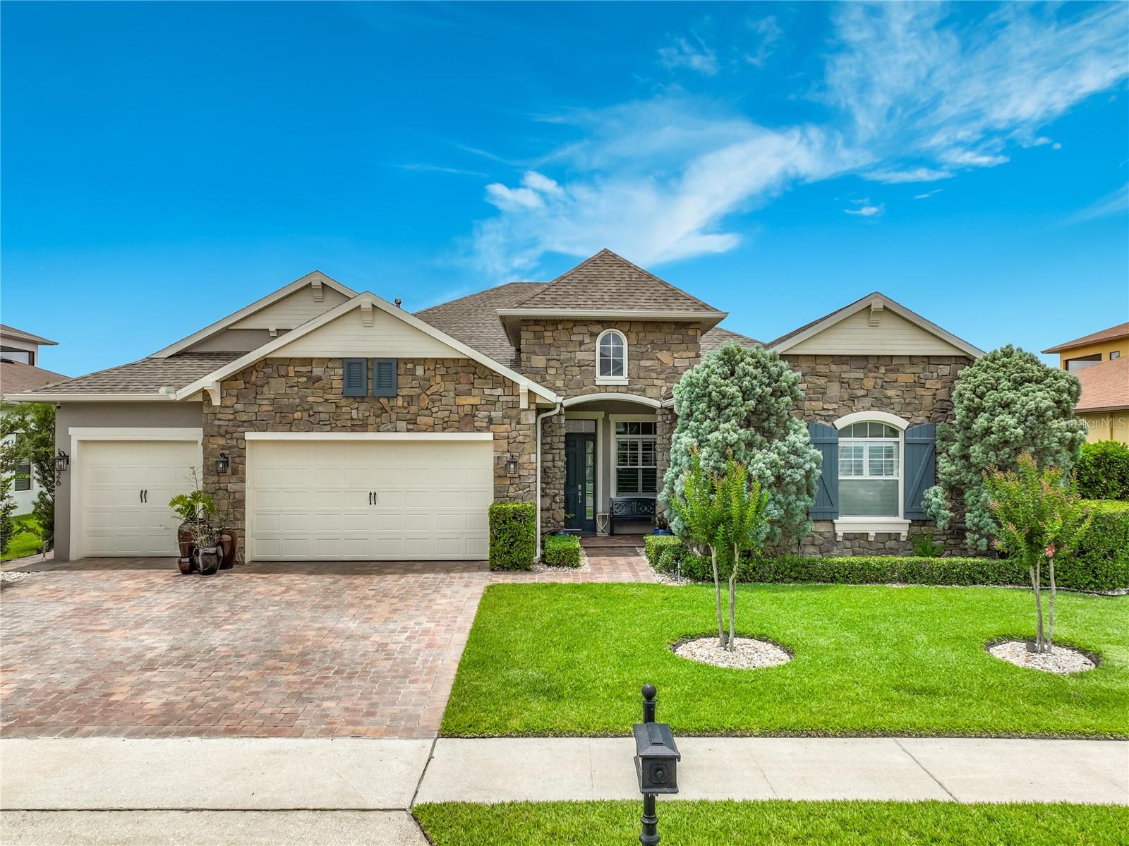 15326 JOHNS LAKE POINTE BOULEVARD