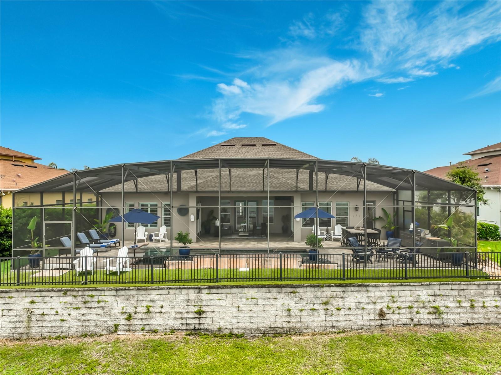 JOHNS LAKE POINTE - Residential